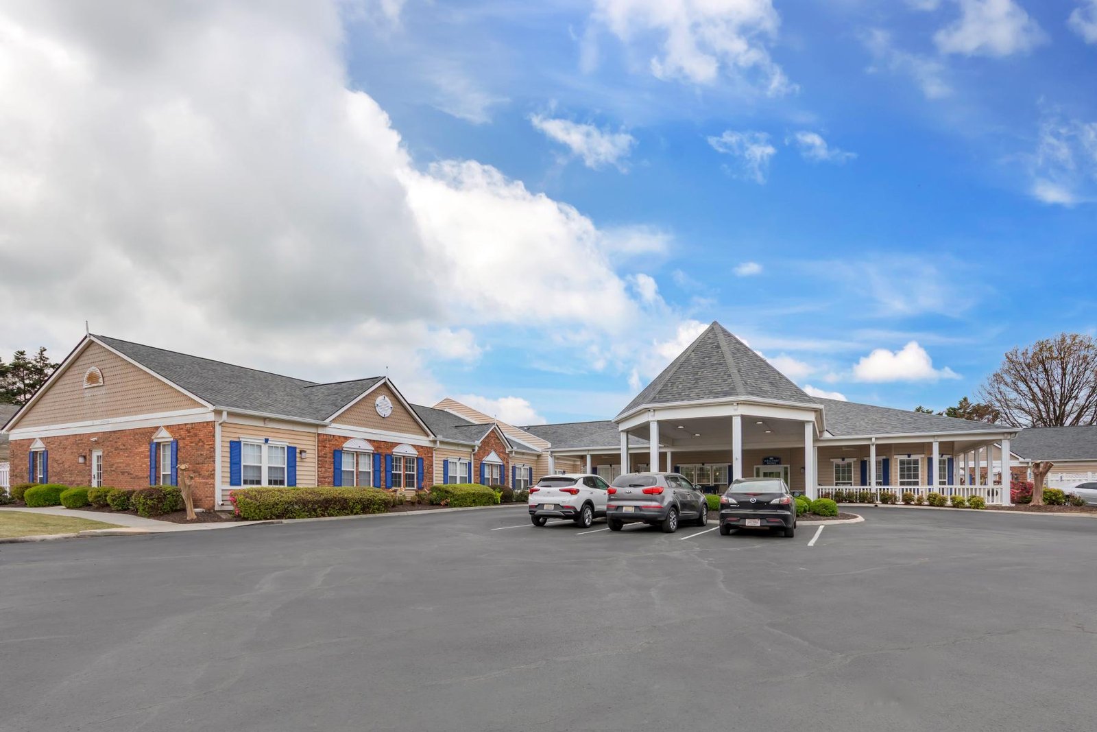 The Neighborhood at Decatur facility