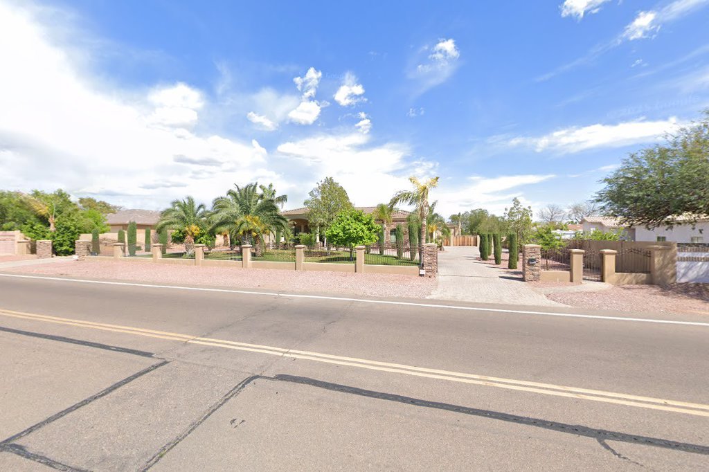 Street View exterior associated with the verified address for Goldwater Assisted Living 3, LLC in Glendale, Arizona.