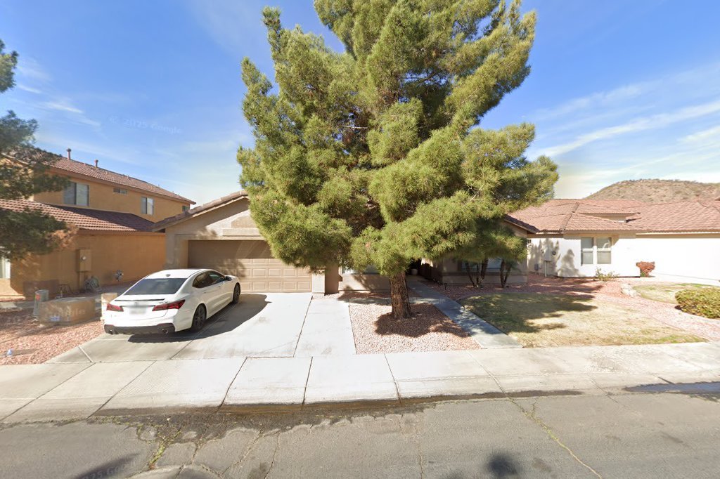 Street View exterior associated with the verified address for Suntown Assistance Home LLC in Glendale, Arizona.