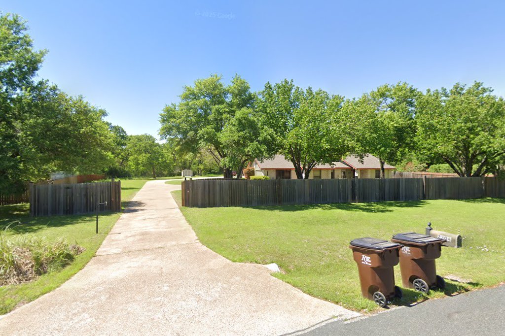 Tran’s Senior Oasis LLC